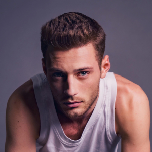 Profilbild von Dakota Burke