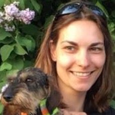 Profilbild von Dana Schwarz