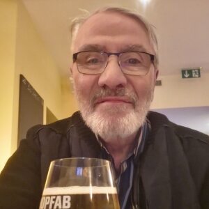 Profilbild von Dirk Basting