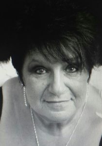 Profilbild von Doris Lackenbauer