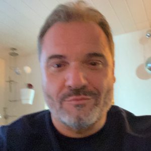 Profilbild von Dr. Axel Bruder