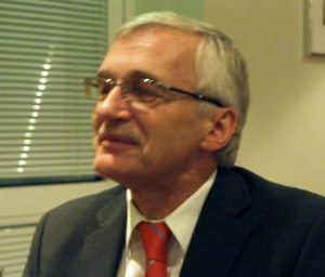 Profilbild von Dr. Edgar Lessel
