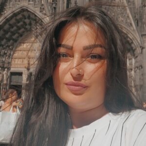 Profilbild von Ebru Ünlü