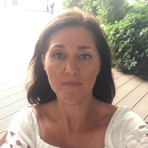 Profilbild von Elena Elbagli