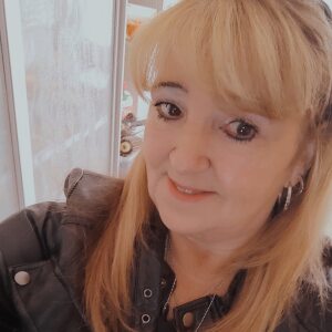 Profilbild von Elfi Ostholt