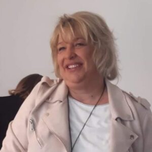 Profilbild von Elke Hennig