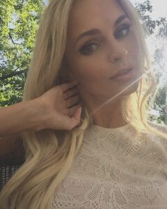 Profilbild von Ella Long