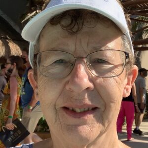 Profilbild von Elvira Wood
