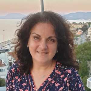 Profilbild von Emine Basaran