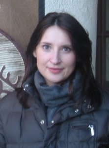 Profilbild von Esther Göbel Lacombe