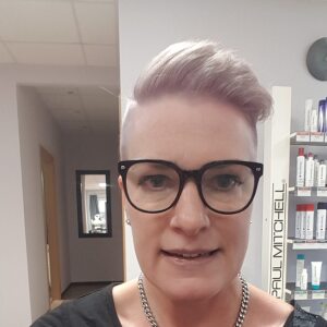 Profilbild von Esther Wolf