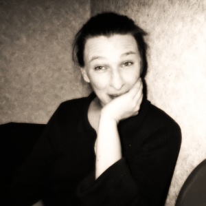 Profilbild von Evelyne Dilong