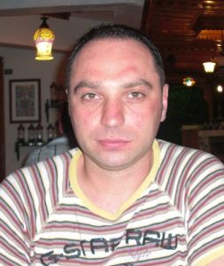 Profilbild von Fikret Özer