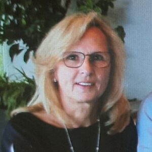 Profilbild von Gabriele Bujtor