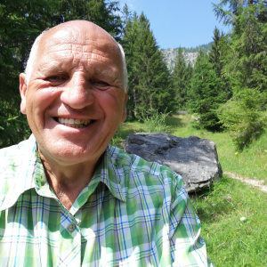 Profilbild von Hans Dieter Roth