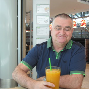 Profilbild von Hans-Jürgen Reinhardt