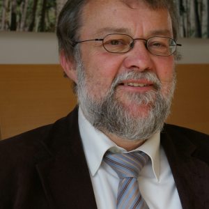 Profilbild von Hans-Ulrich Kiefl