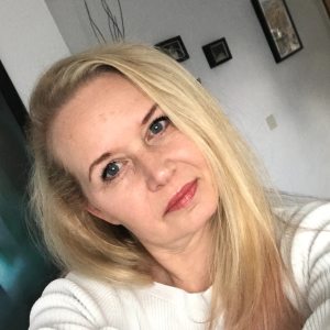 Social Media Profilbild Helga Momm 