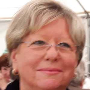 Profilbild von Helga Scharpf
