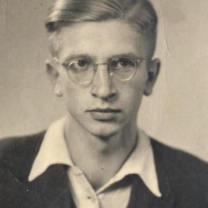 Profilbild von Helmut Robert Binder