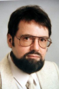 Profilbild von Helmut Dr. Schuster