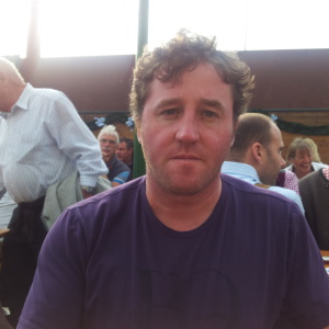 Profilbild von Helmut Fenster