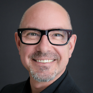 Profilbild von Helmut Simon