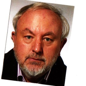 Profilbild von Helmut Simon