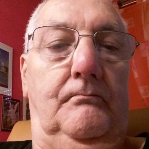 Profilbild von Helmut Uttenweiler