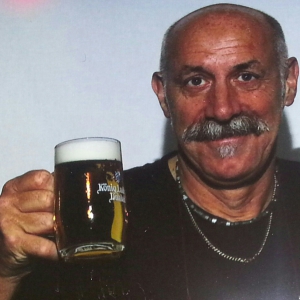 Profilbild von Henner Lüttgau