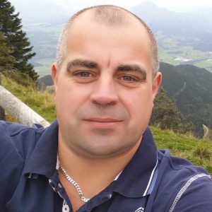 Profilbild von Henry Grebarsche