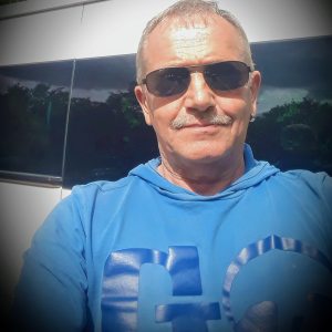 Profilbild von Herbert Follmann