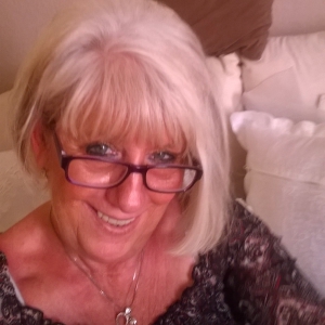 Profilbild von Iris Wisnewski