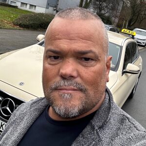 Profilbild von Ismet Altun