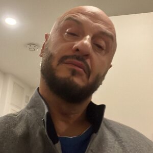Profilbild von Izzet Avci