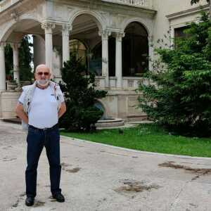 Profilbild von James Schwarz