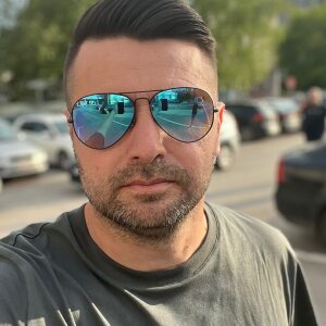 Profilbild von Jasmin Dzuzdanovic