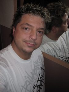 Profilbild von Jörg Hutny