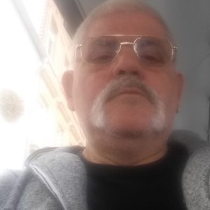 Profilbild von Jörg Knuth