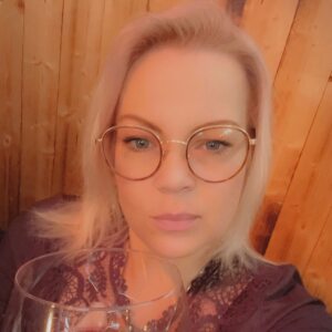 Profilbild von Josephine Ernst