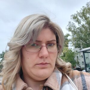 Profilbild von Julia Balali