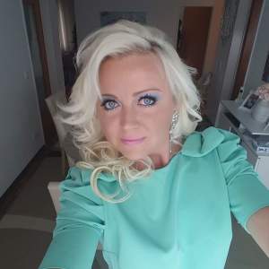 Profilbild von Julia Hartung