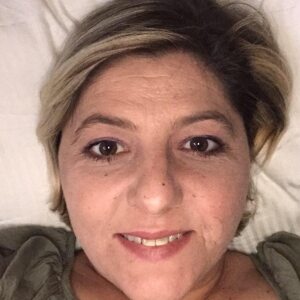 Profilbild von Kanela Daravela