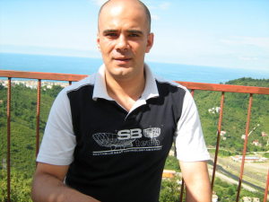 Profilbild von Kara Bülent