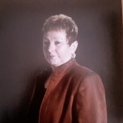 Profilbild von Karin-Maria Schmittinger
