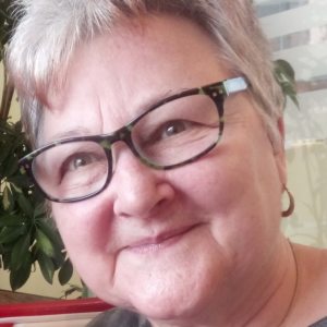 Social Media Profilbild Karin Bach 