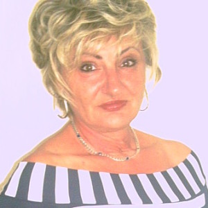 Profilbild von Karin Döme-Svejkovsky