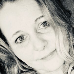 Profilbild von Katrin Leeder