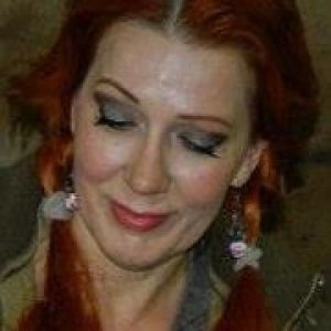 Profilbild von Kerrin Menard