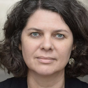 Profilbild von Kirsten Opdenplatz